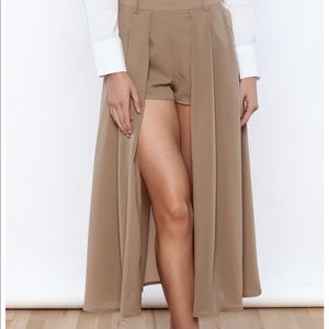 SOLD! Morrisday The Label skirt overlay shorts